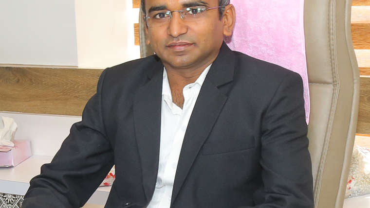 Dr Dinesh Patel ( Hair Transplant Specialist)